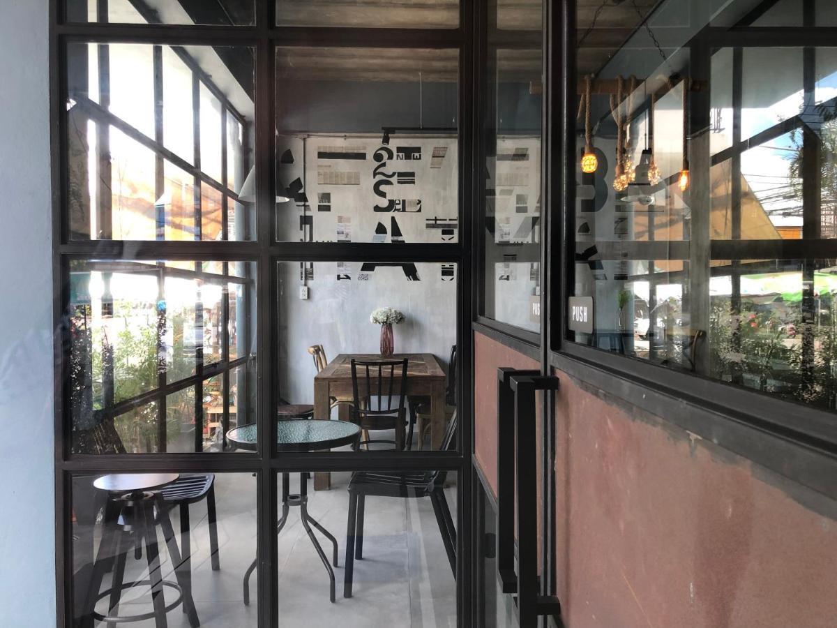 Goodnight Poshtel + Free Netflix Hotel Hat Yai Exterior foto